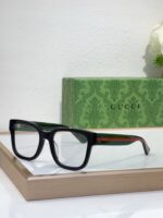 SINGLASSES GUCCI GG0001S SIZE：52口21-145 - Imagen 2