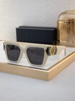SINGLASSES PHILIPP PLEIN SPP135 SIZE：55-17-135