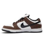 SB DUNK Low "Beigue and brown"