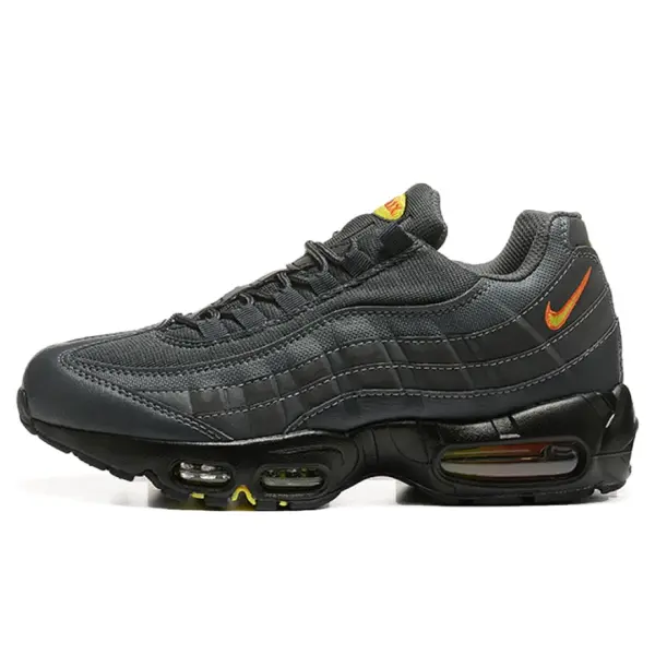 NIKE AIR MAX 95 «NEGRO/NARANJA»